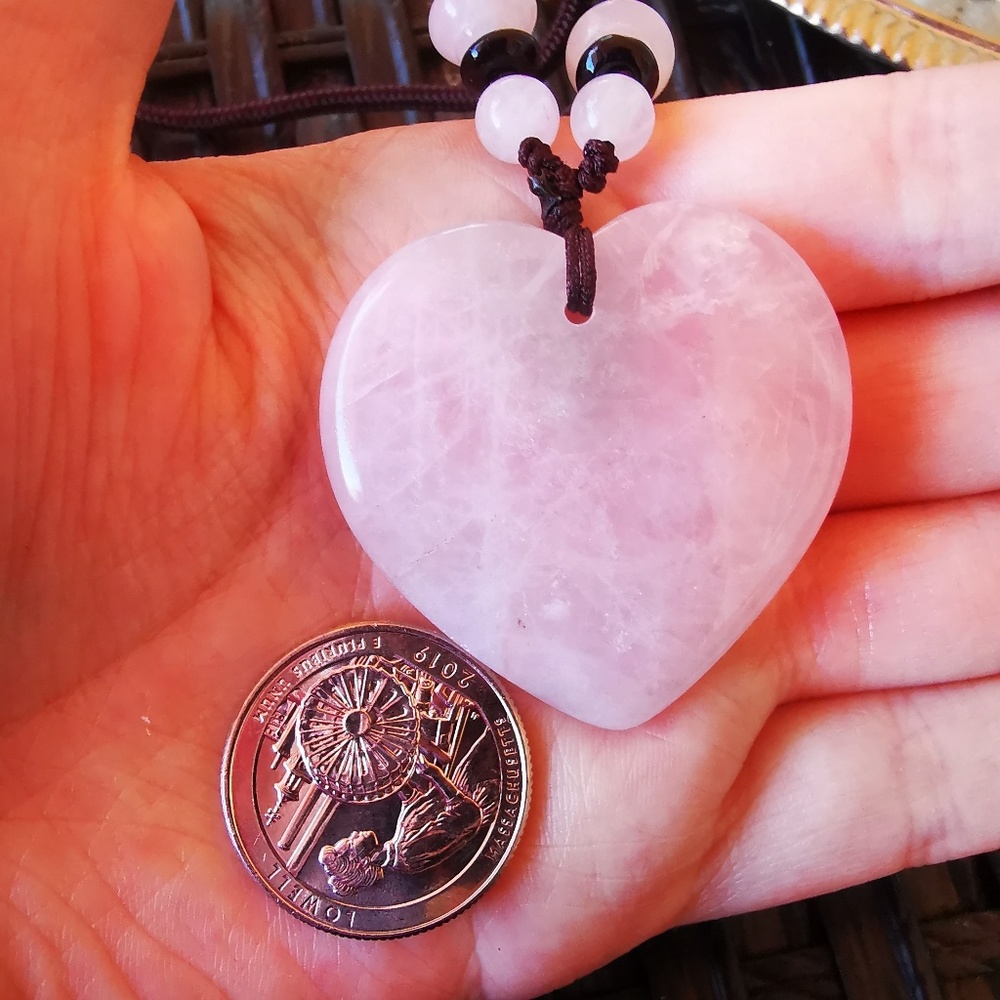 Heart shaped rose quartz necklace